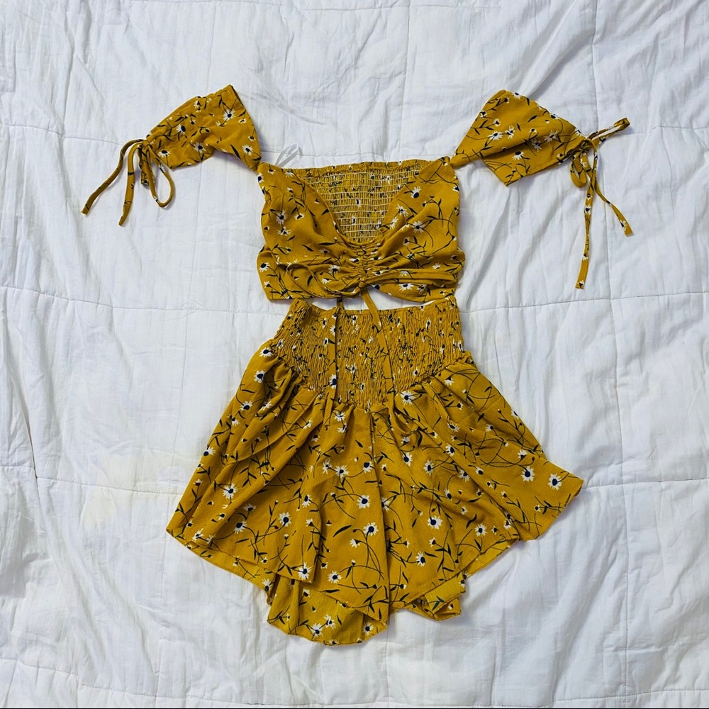 SHEIN Floral Set